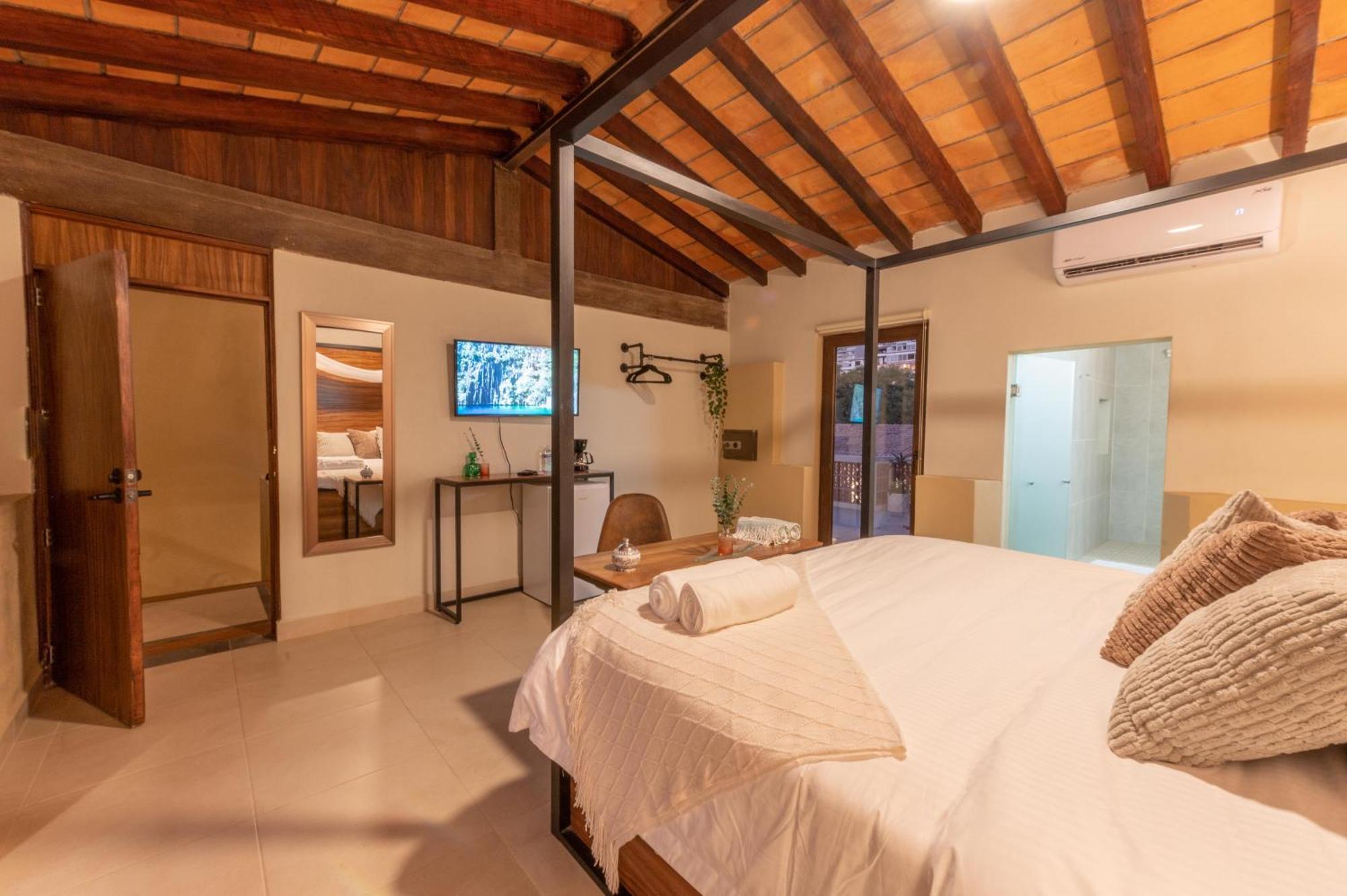 Casa Victoria Malecon - Adults Only Otel Puerto Vallarta Dış mekan fotoğraf
