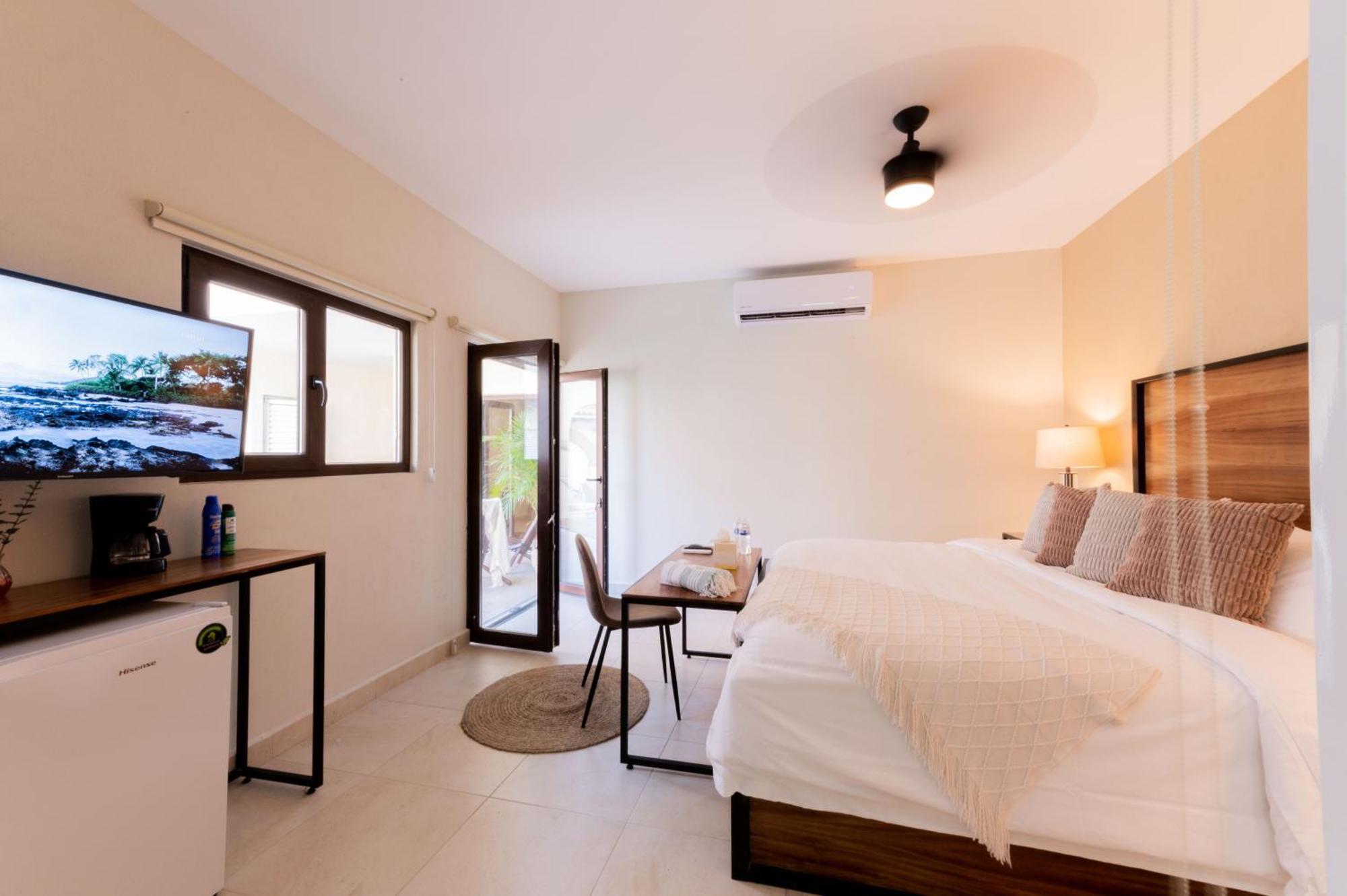 Casa Victoria Malecon - Adults Only Otel Puerto Vallarta Dış mekan fotoğraf